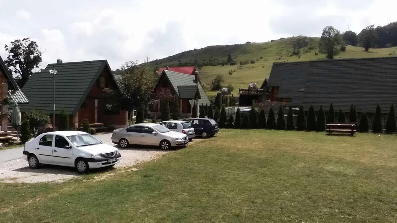 Holiday Home Vile Calimero Zabljak  Exterior photo